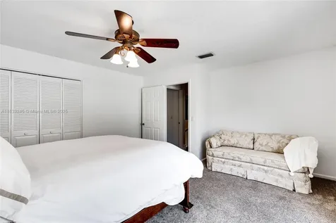 39 Balfour Road Palm Beach Gardens FL 33418