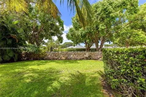 39 Balfour Road Palm Beach Gardens FL 33418