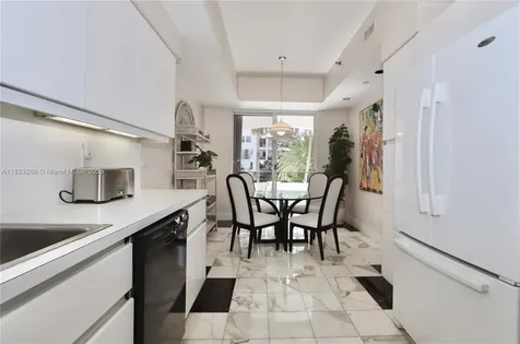 3900 Island Boulevard Aventura FL 33160