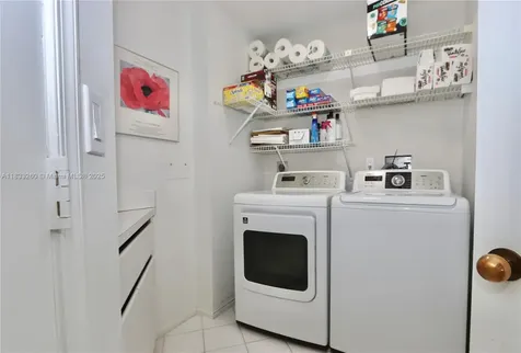 3900 Island Boulevard Aventura FL 33160