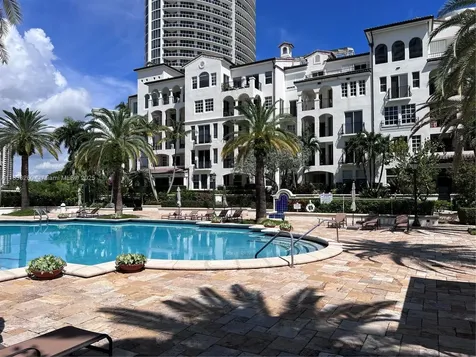 3900 Island Boulevard Aventura FL 33160