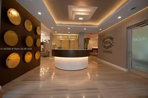 3900 Island Boulevard Aventura FL 33160