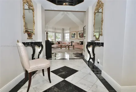 3900 Island Boulevard Aventura FL 33160