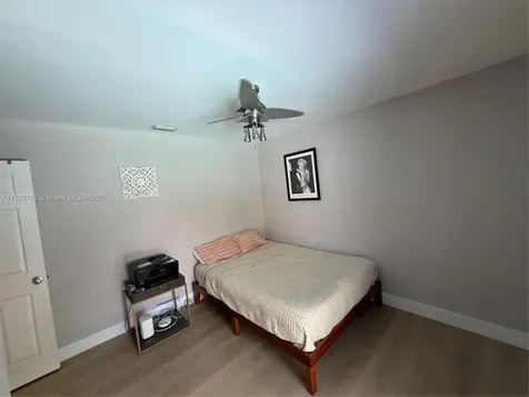 14135 SW 100th Lane Miami FL 33186