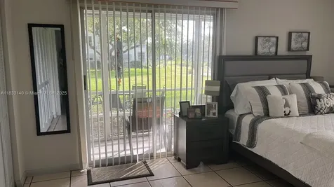 288 N Tilford N Deerfield Beach FL 33442