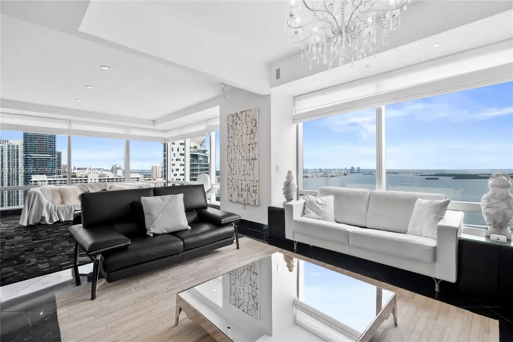 1425 Brickell Avenue Miami FL 33131