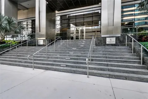 1425 Brickell Avenue Miami FL 33131
