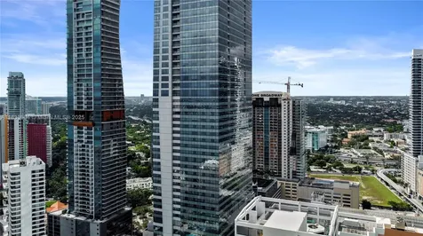 1425 Brickell Avenue Miami FL 33131