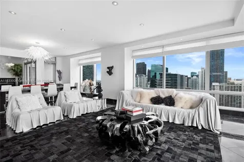 1425 Brickell Avenue Miami FL 33131