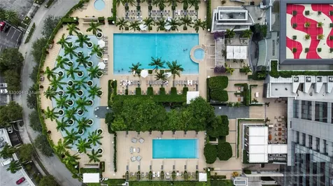 1425 Brickell Avenue Miami FL 33131