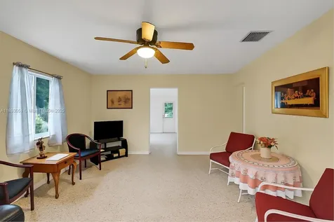 2447 Harding Street Hollywood FL 33020
