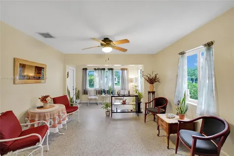 2447 Harding Street Hollywood FL 33020