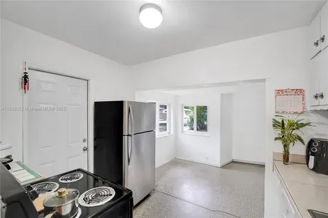2447 Harding Street Hollywood FL 33020