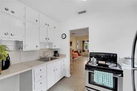 2447 Harding Street Hollywood FL 33020