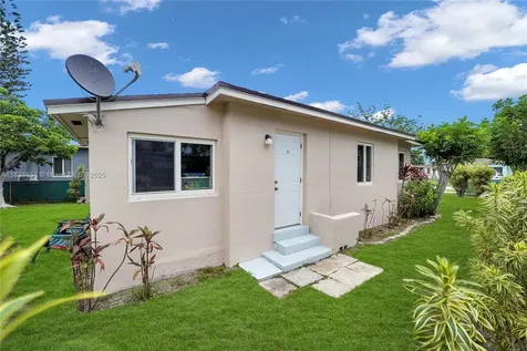 2447 Harding Street Hollywood FL 33020