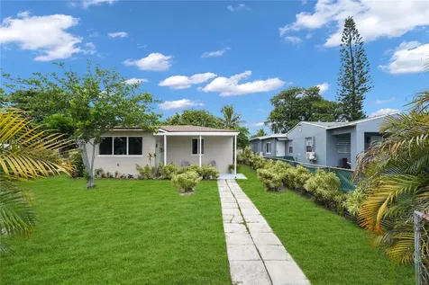 2447 Harding Street Hollywood FL 33020