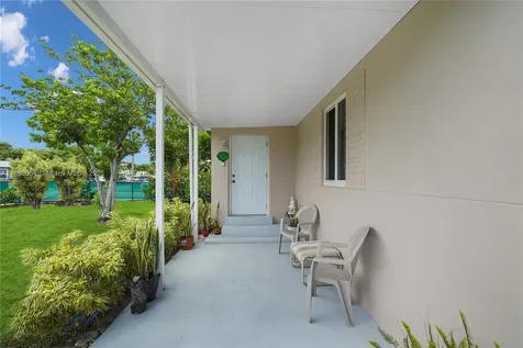 2447 Harding Street Hollywood FL 33020