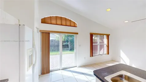 2075 SE 15th Street Homestead FL 33035