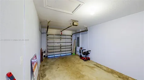 2075 SE 15th Street Homestead FL 33035