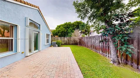 2075 SE 15th Street Homestead FL 33035