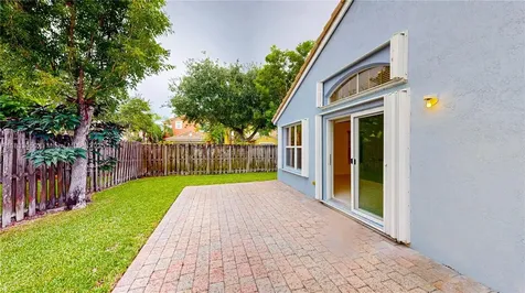 2075 SE 15th Street Homestead FL 33035