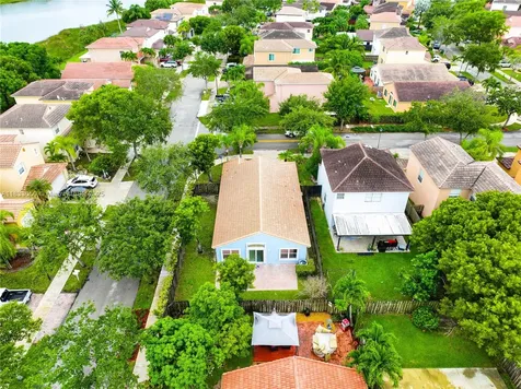 2075 SE 15th Street Homestead FL 33035