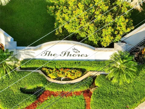 2075 SE 15th Street Homestead FL 33035