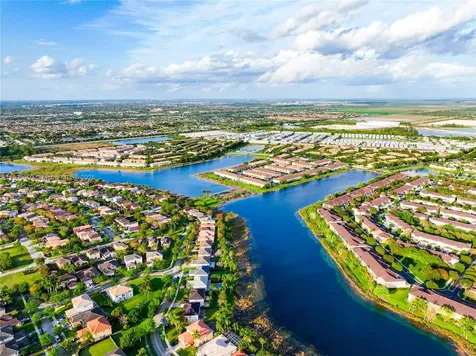 2075 SE 15th Street Homestead FL 33035