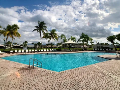 2075 SE 15th Street Homestead FL 33035