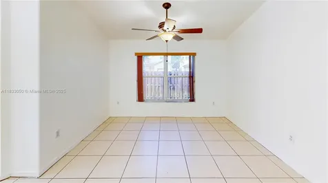 2075 SE 15th Street Homestead FL 33035