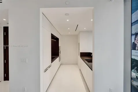 300 Biscayne Boulevard Way Miami FL 33131