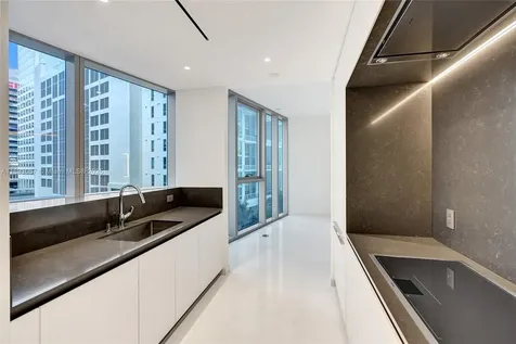 300 Biscayne Boulevard Way Miami FL 33131