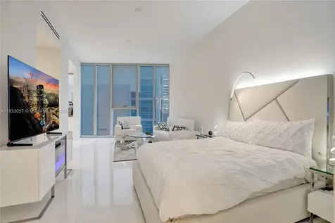 300 Biscayne Boulevard Way Miami FL 33131