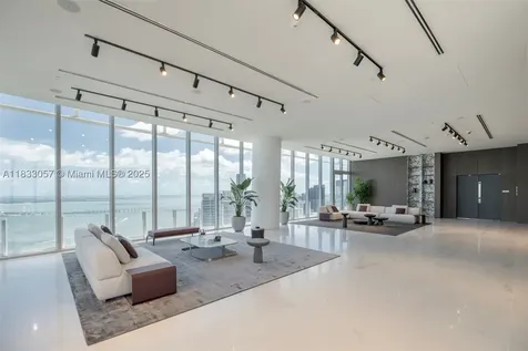 300 Biscayne Boulevard Way Miami FL 33131