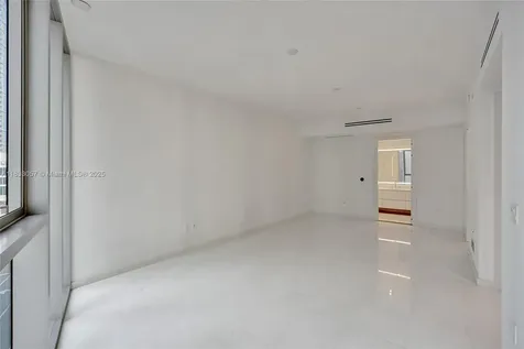 300 Biscayne Boulevard Way Miami FL 33131