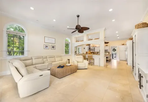 7245 SW 104th Street Pinecrest FL 33156