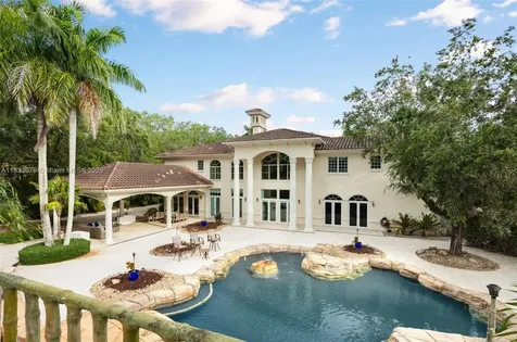 7245 SW 104th Street Pinecrest FL 33156