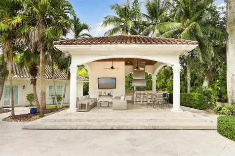 7245 SW 104th Street Pinecrest FL 33156