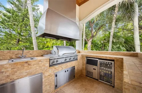 7245 SW 104th Street Pinecrest FL 33156