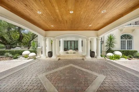 7245 SW 104th Street Pinecrest FL 33156