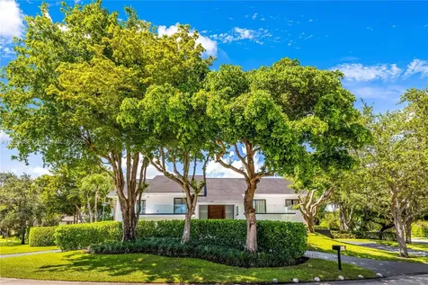 7180 E Lago Drive Coral Gables FL 33143