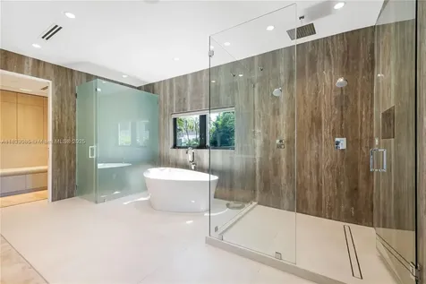 7180 E Lago Drive Coral Gables FL 33143
