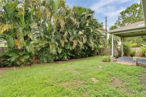 4735 SE Winter Haven Court Stuart FL 34997