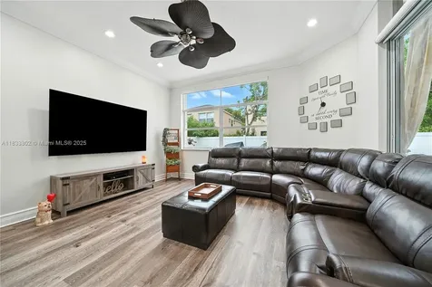5034 SW 161st Avenue Miramar FL 33027