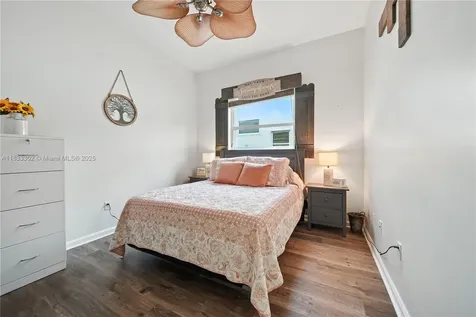 5034 SW 161st Avenue Miramar FL 33027