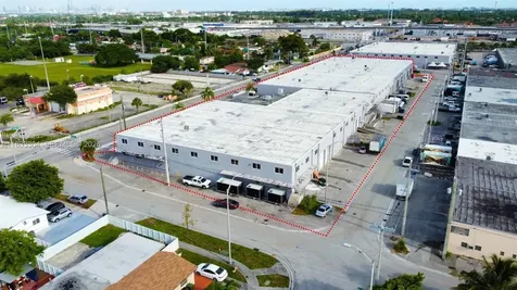 2300 W 8th Avenue Hialeah FL 33010
