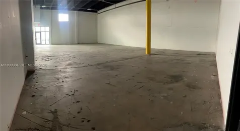 2300 W 8th Avenue Hialeah FL 33010