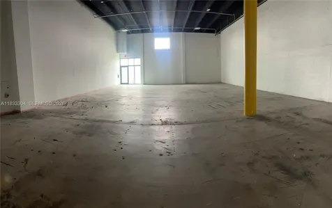 2300 W 8th Avenue Hialeah FL 33010