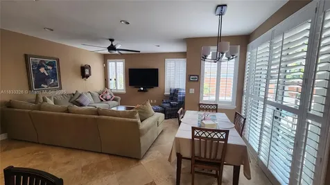 16262 SW 44th Terrace Miami FL 33185