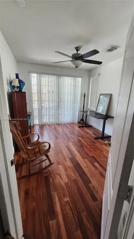 16262 SW 44th Terrace Miami FL 33185